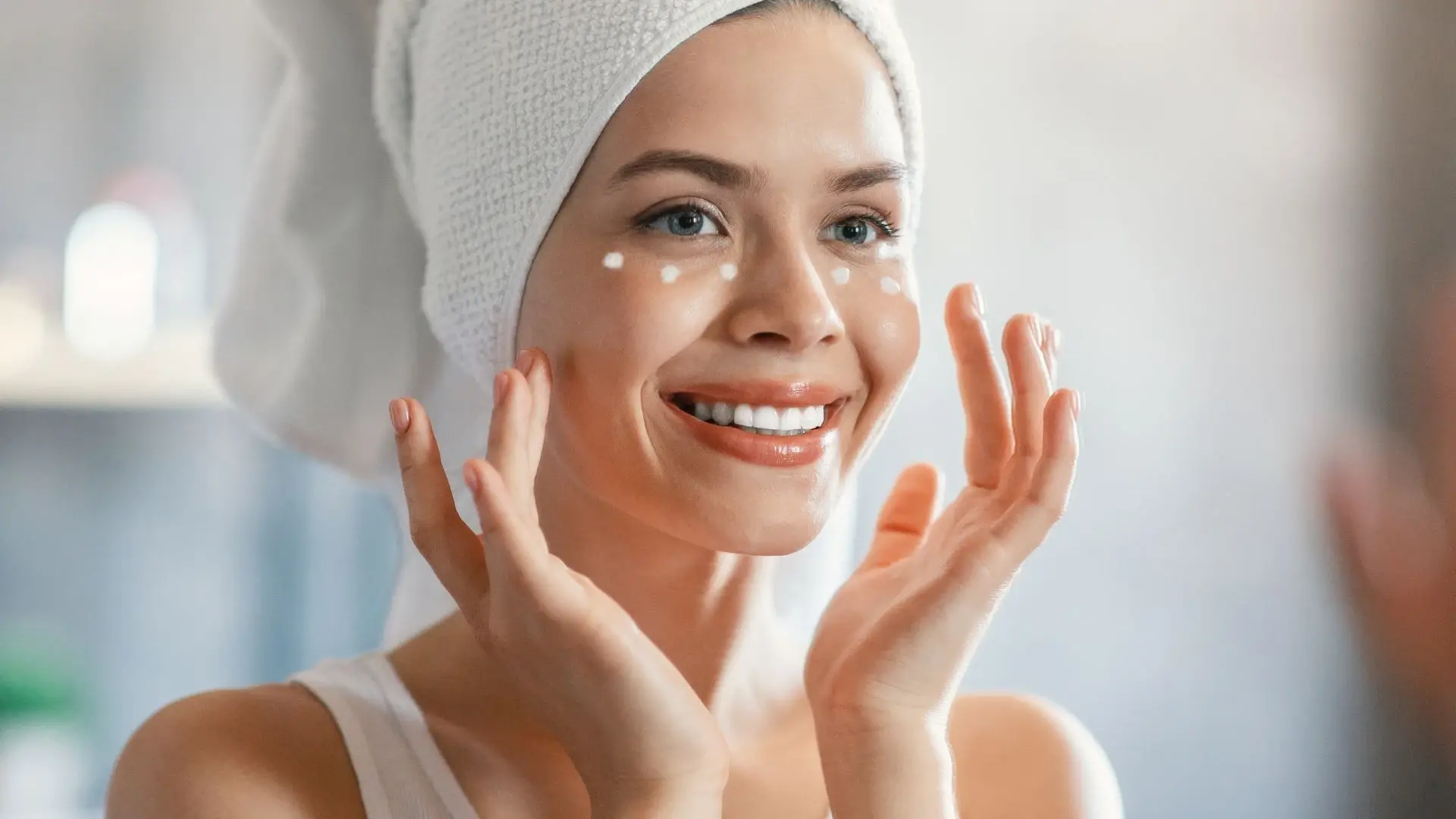 Essential Skin Care Tips for a Glowing Complexion